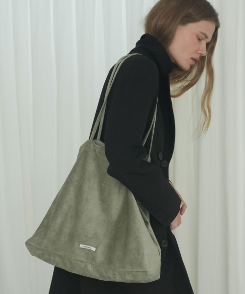 데누 Rove Bag [Khaki]