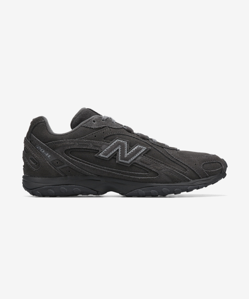 NBPDGF056C / U204L9G0 (CHARCOAL) — Main product photo