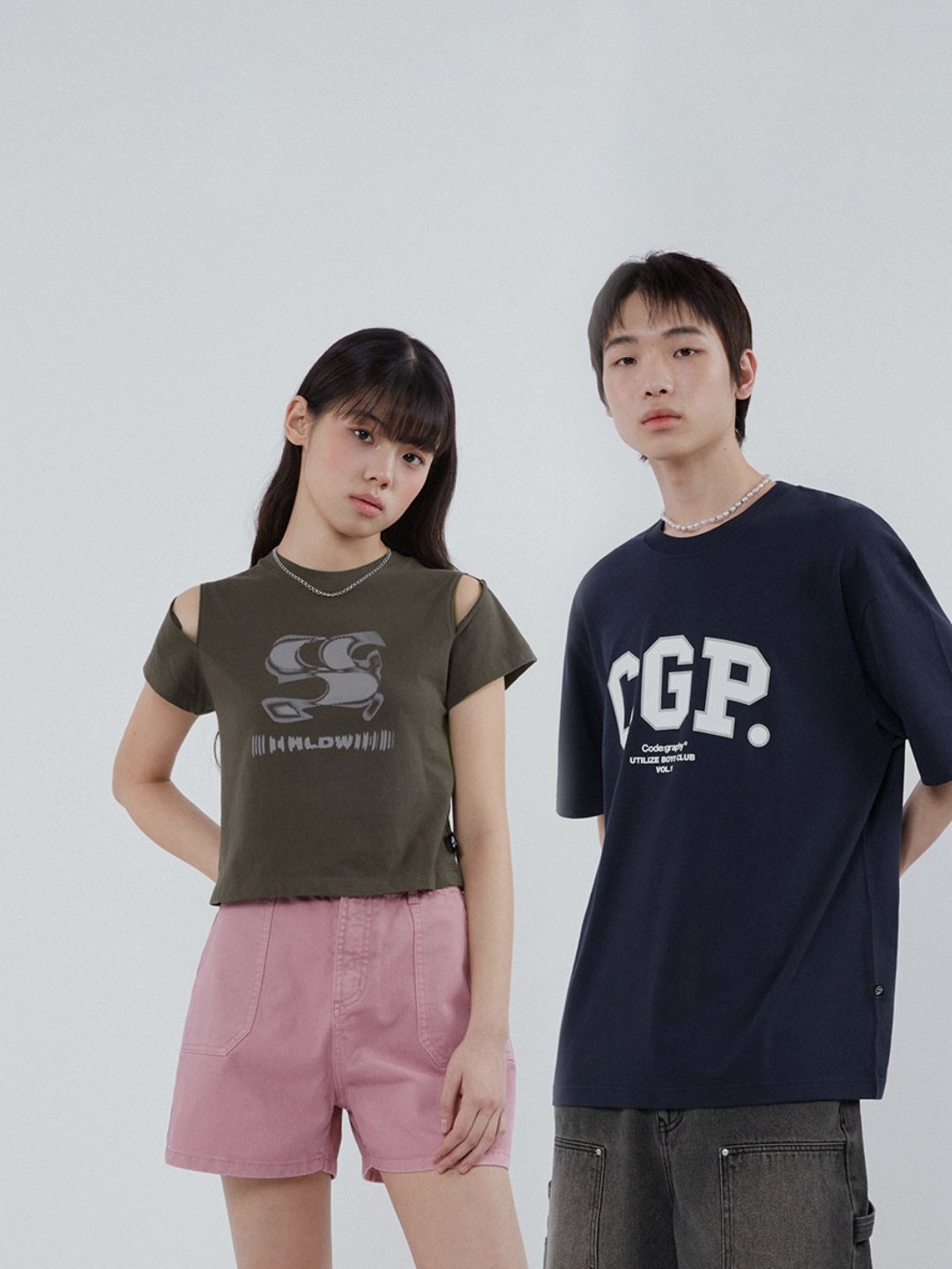 ★WAIKEI★ HAPPY Patchwork Short Sleeve T-shirt Navy YKBE02T WaiKei Waikei HAPPY Patchwork Short Sleeve T-Shirt - Navy