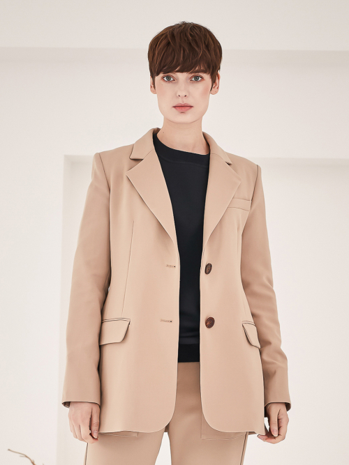 Приталенный однобортный жакет (Beige)