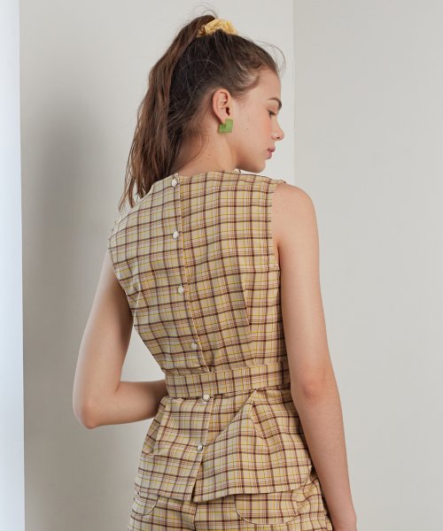 Топ flower button check Beige