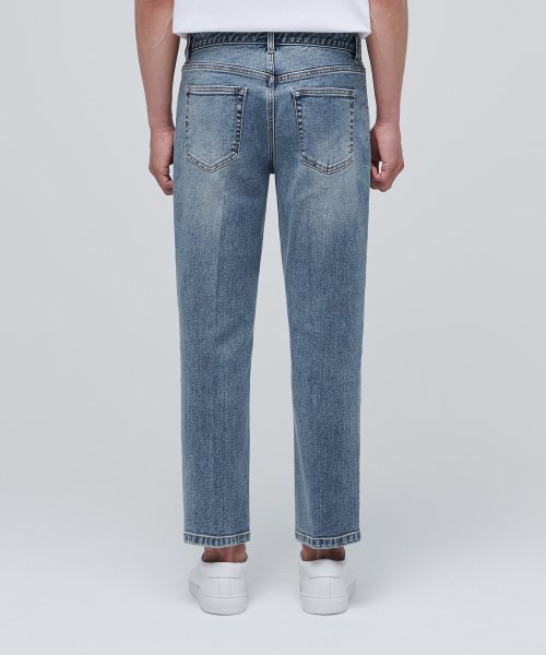 TAPERED CROP DENIM PANTS LIGHT INDIGO