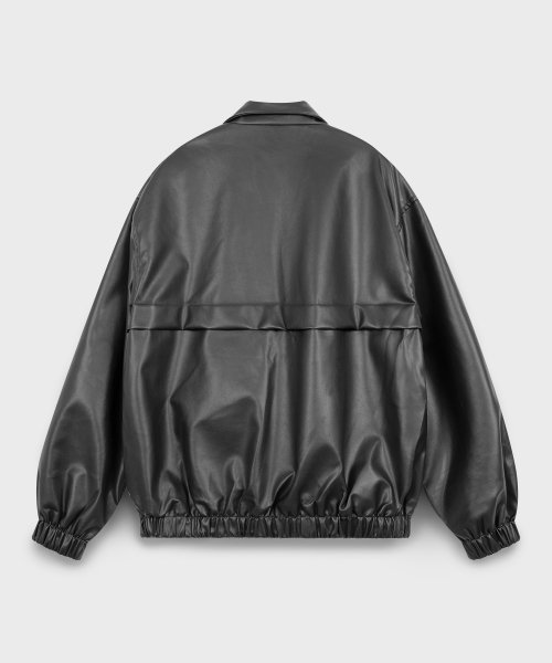 Свободный бомбер из экокожи с карманами BLACK