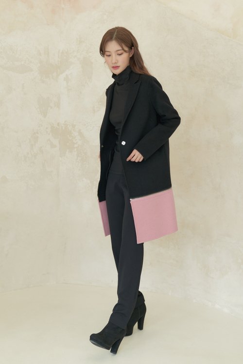 Пальто MARDI MERCREDI с колор-блоком BLACK/PINK