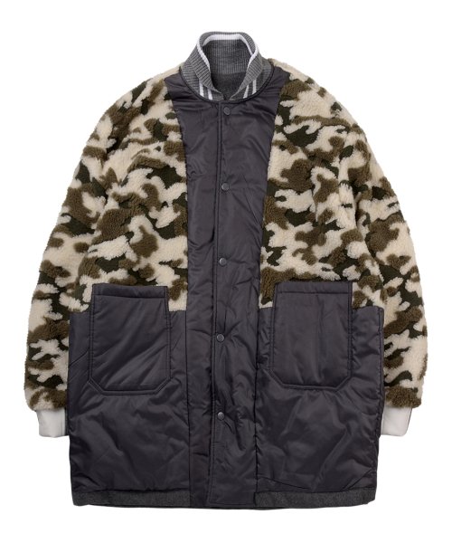 [UNISEX] Reversible Faux Fur Varsity Collar Coat (Camouflage)
