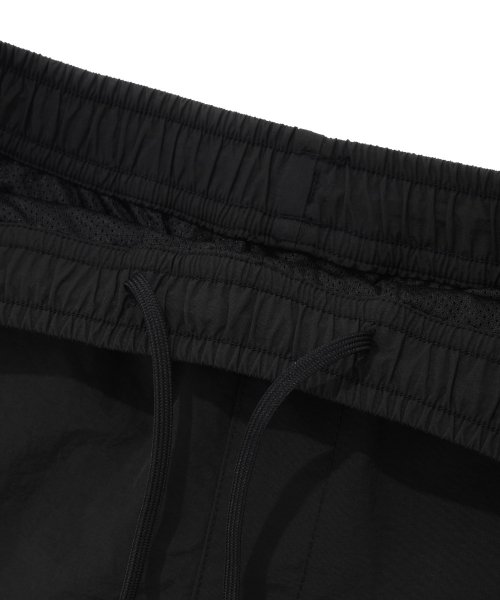 Ветрозащитные шорты Black