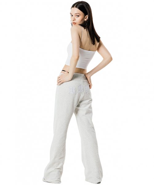 MUSINSA | RUNNING HIGH Fringe Embroidery Velvet Slim Pants [White