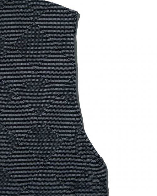 CHECKER BOARD KNIT VEST BLACK GREY