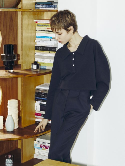 Shirt Collar Crop T-Shirt - Black