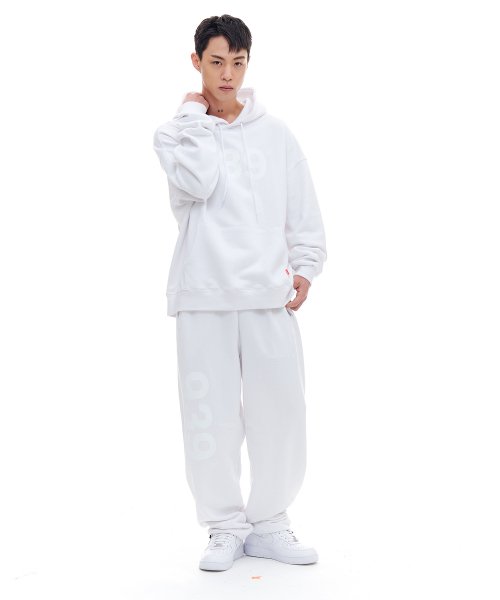 MUSINSA | ARCHIVE BOLD 939 LOGO SWEAT PANTS_WHITE