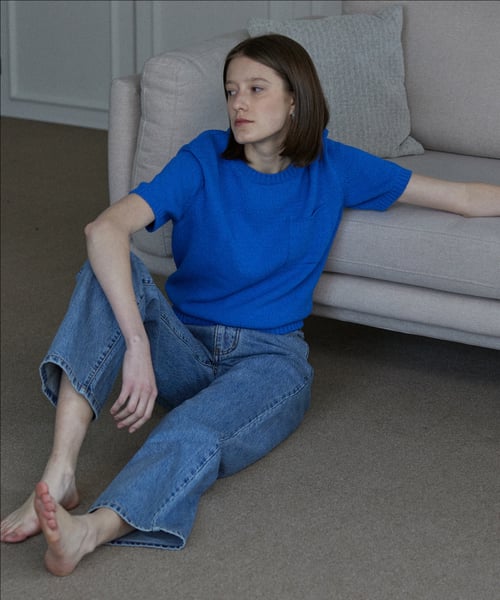 Прямые джинсы с потертостями BLUE