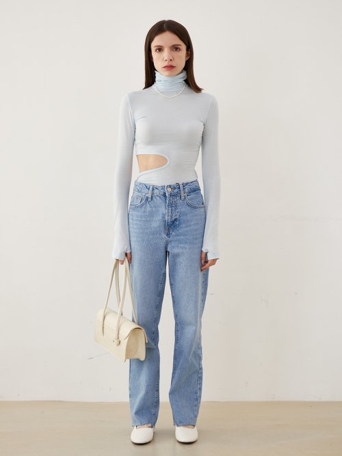 Cutout turtleneck t-shirt (sky blue)