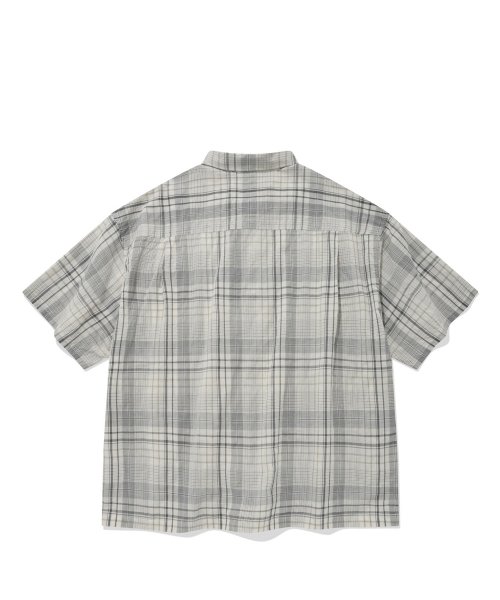 C logo pullover half shirt ivory