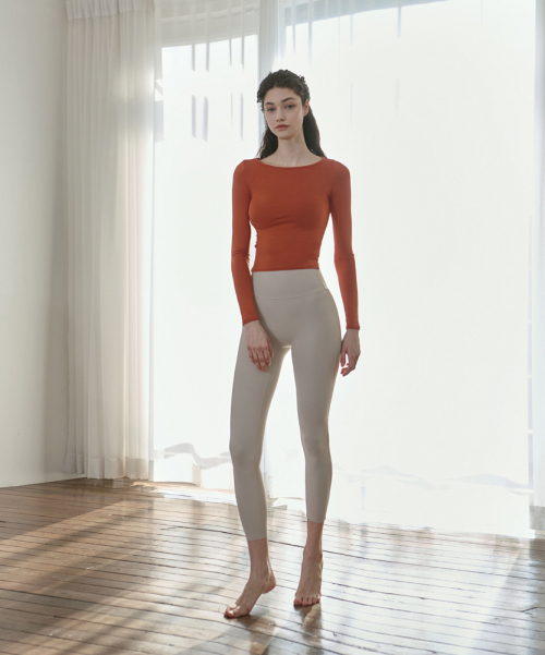 Женские леггинсы для йоги DEVI-B0059 Beige, лёгкие без лишних складок