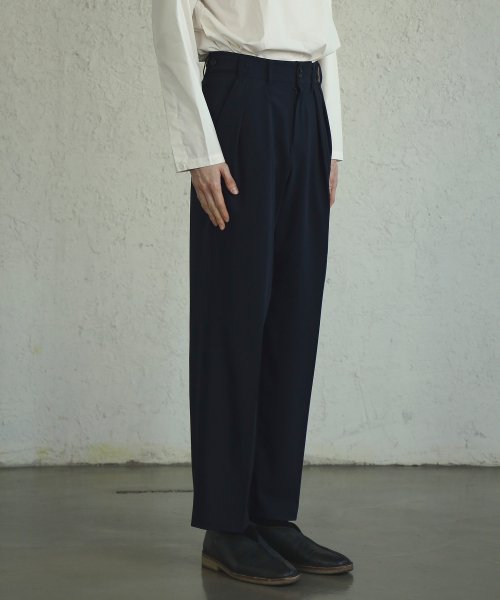 Reverse 2-pleats pants (navy)