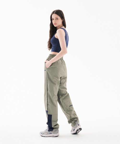 Нейлоновые треники с контрастными завязками (Khaki Grey)