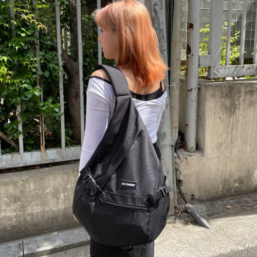 1640 Totemic Sling Bag black