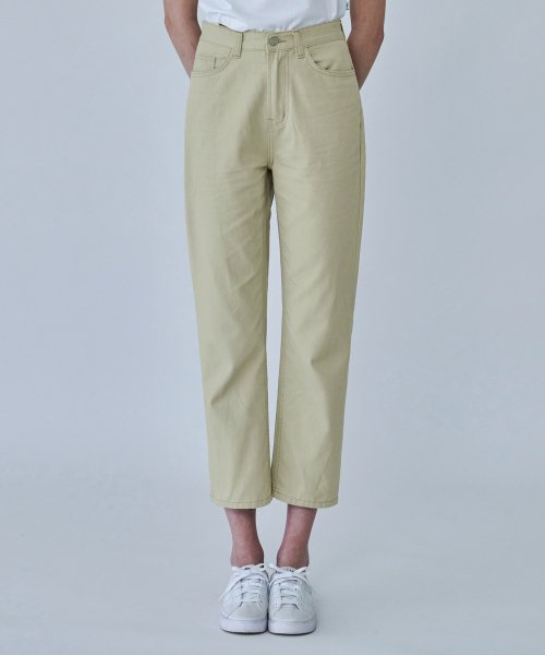 [STRAIGHT] Sedona Jeans