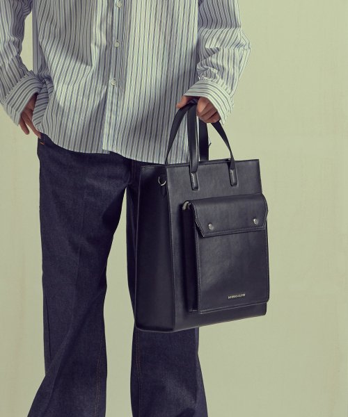 NO.9 BLACK TOPSTITCHED LEATHER POCKET TOTE BAG