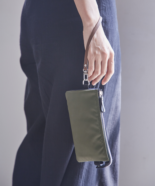 WALLET POUCH