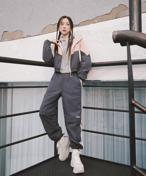 MUSINSA | NERDY Color Block Woven Trousers Pink