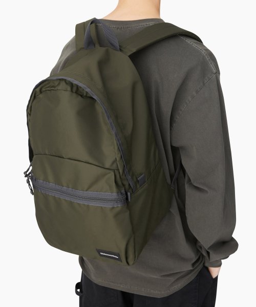 MUSINSA | thisisneverthat® Leicht Daypack Olive Drab