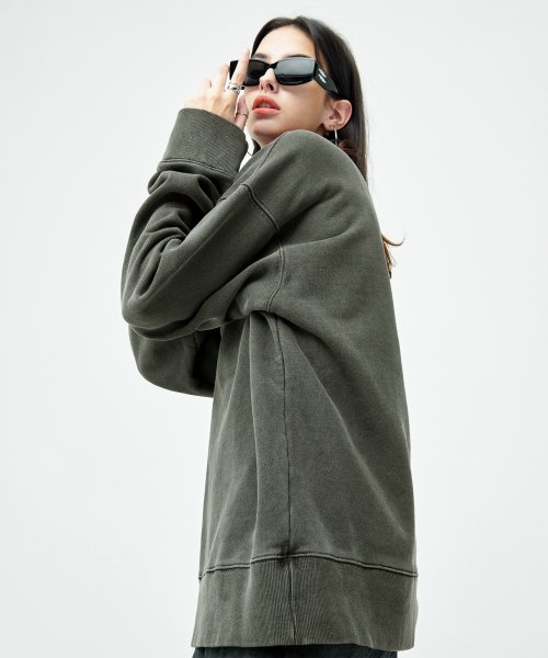 22FW01AW060 Roco пигментный двусторонний свитшот (Dark Grey)