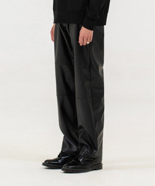 MUSINSA | VIVASTUDIO DIVISION LEATHER PANTS [BLACK]