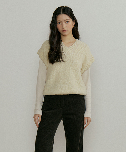 alpaca v-neck knit vest-cream