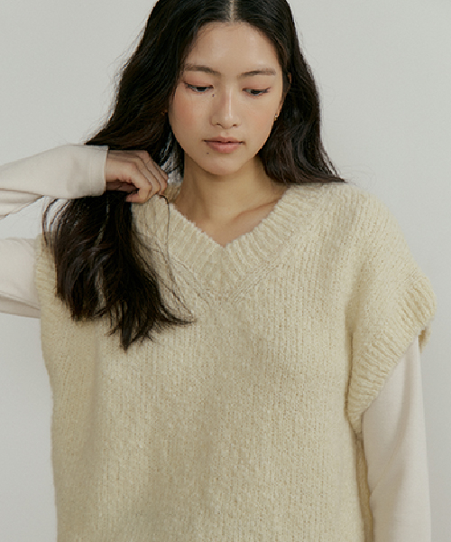 alpaca v-neck knit vest-cream