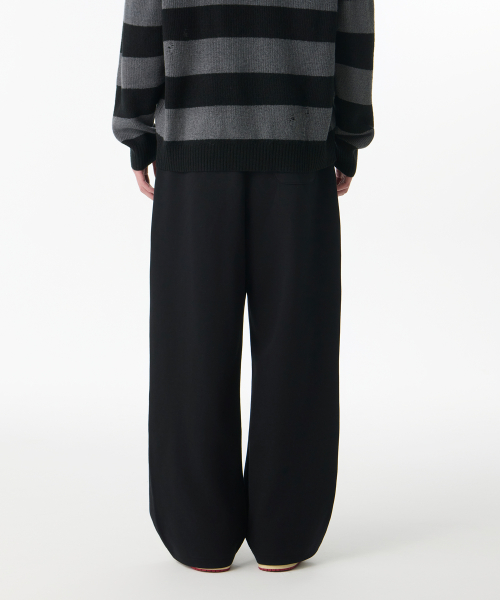 DOUBLE KNIT TWO TUCK WIDE LOUNGE SWEAT PANTS [BLACK]