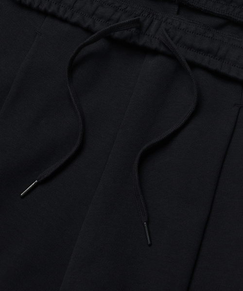 DOUBLE KNIT TWO TUCK WIDE LOUNGE SWEAT PANTS [BLACK]