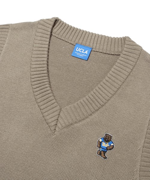 Вязаный жилет Bruins с нашивкой BEIGE (UY9VE01_25)