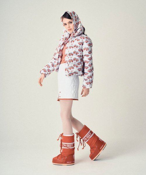 Frosty Hollyberries Print Down Jacket