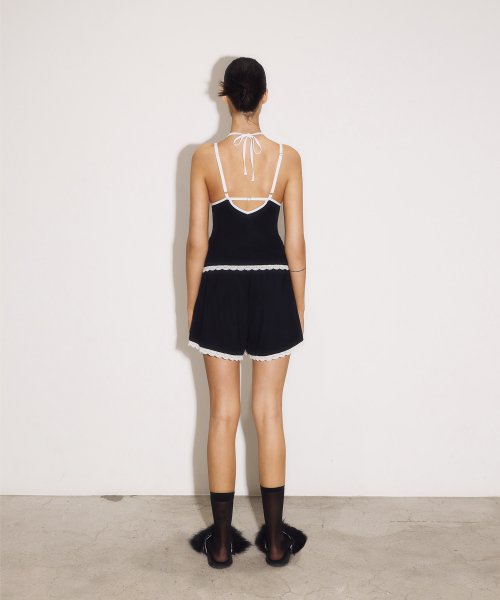 линия Camisole  топик (черный)