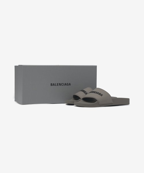 Balenciaga pool slide store sandals