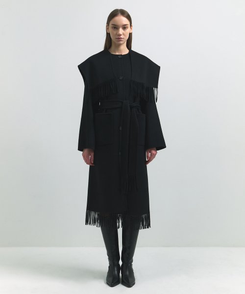 Шерстяное пальто ручной работы с бахромой Black
