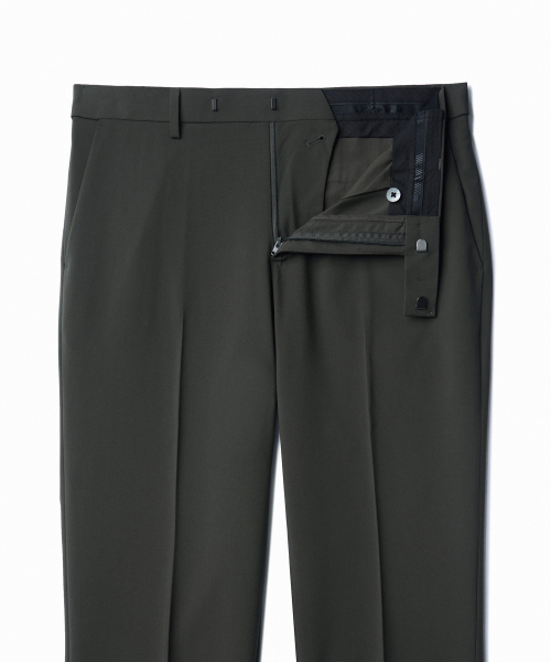 COOLTANDARD SEMI WIDE HIDDEN BANDING SLACKS [DUSTY KHAKI]