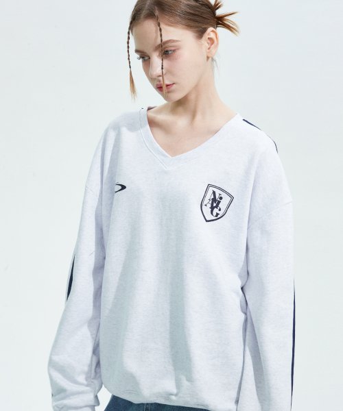 Свитшот V-neck Uniform NOI828 (Ivory)