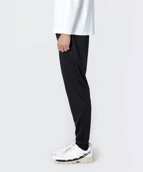 Джоггеры comfort-act tapered [black]