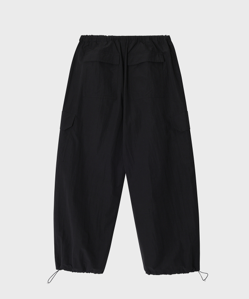 COTTON-NYLON PARASHUTE PANTS (BLACK)