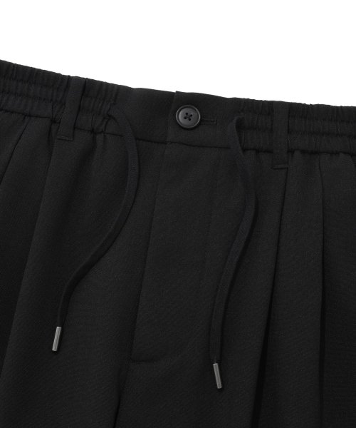 Зауженные свободные брюки на резинке Black