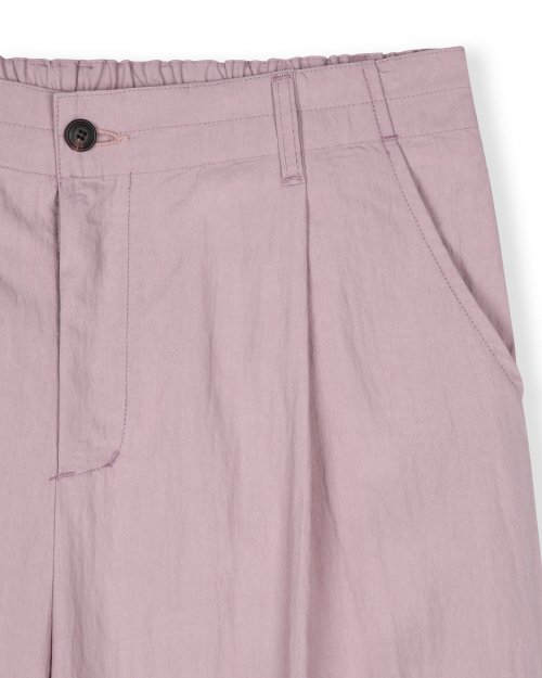 ONE TUCK TWIST SEAM BANDING штаны PALE PINK