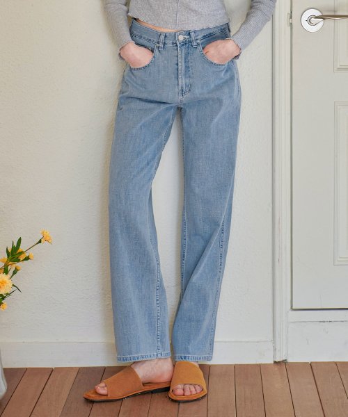 широкий Blush Jeans