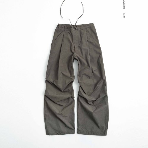 MUSINSA | 999HUMANITY Nylon Easy Pants (Khaki)