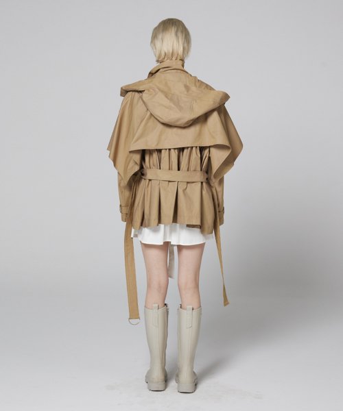 Short trench coat