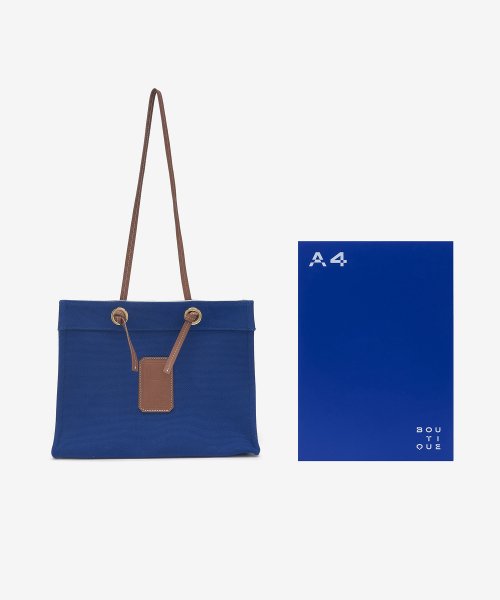 Common Françoise Shoulder Bag - Blue / FRANCOISEBLUE