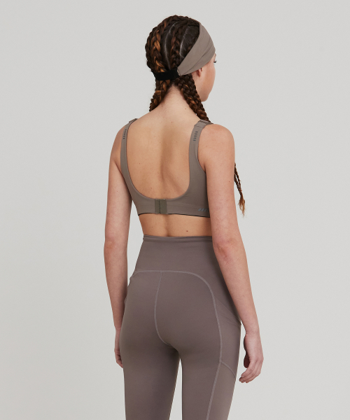 WOMENS BALANCE BRATOP (WIDE BAND)_DARK BIEGE