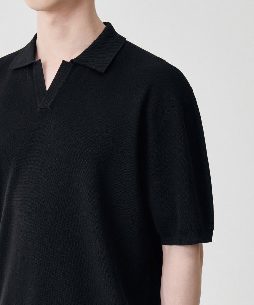 Cool Touch Slit Neck Knitted Polo Shirt [Black] thumbnail 7