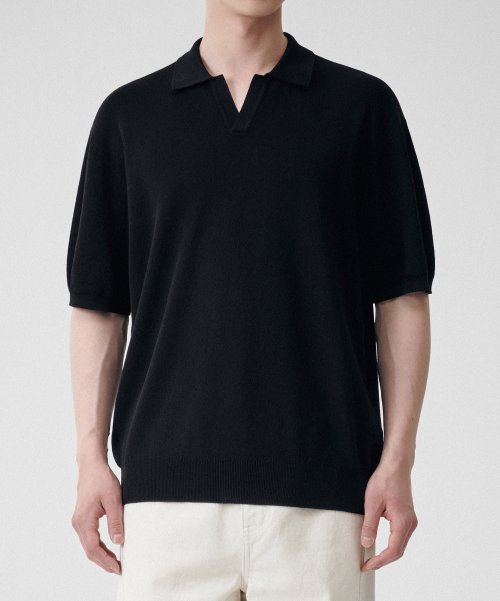 Cool Touch Slit Neck Knitted Polo Shirt [Black] thumbnail 4
